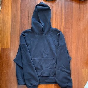 Under Armour Black Hoodie Sweatshirt